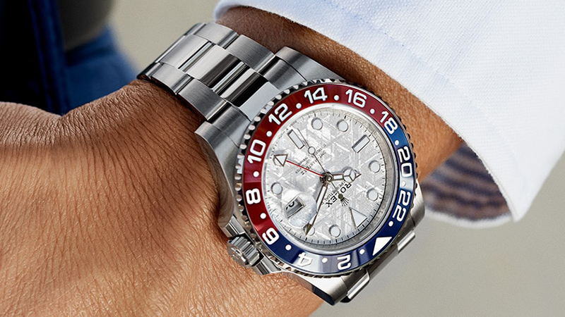 Chọn đồng hồ đeo tay nam theo c&aacute;c ti&ecirc;u ch&iacute; thiết kế mặt đồng hồ, bộ m&aacute;y hoạt động, phong c&aacute;ch,...